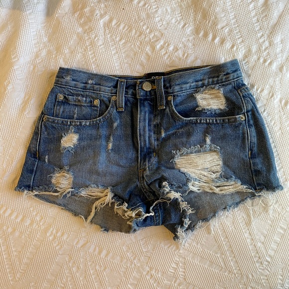 BDG Mid Rise Distressed Jean Shorts - Picture 2 of 4